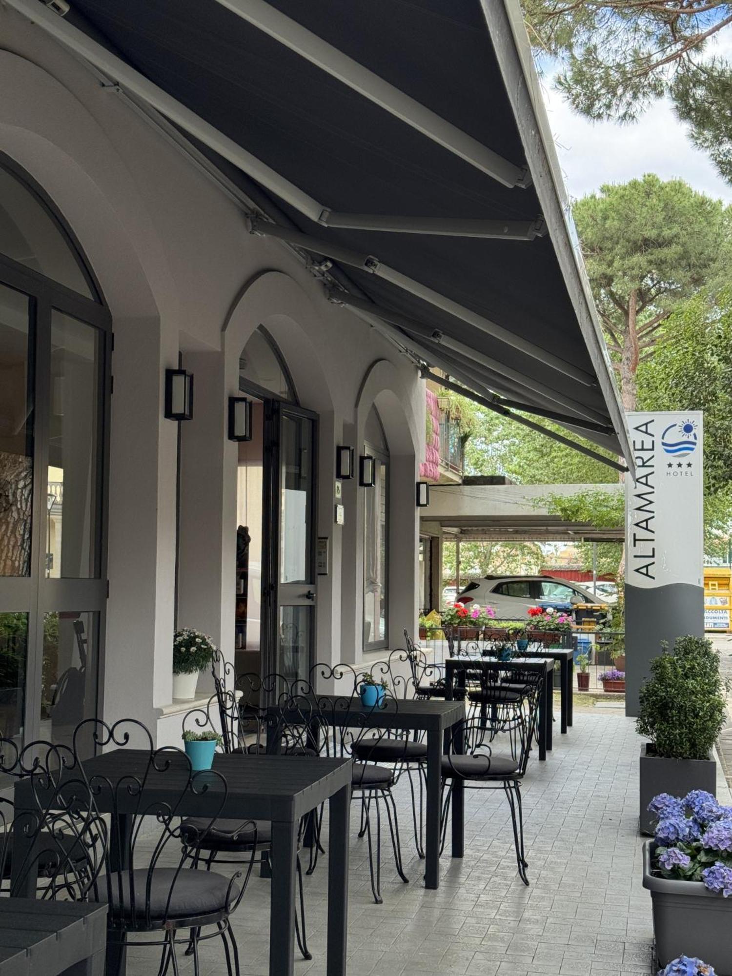 Hotel Altamarea Misano Adriatico Exteriér fotografie